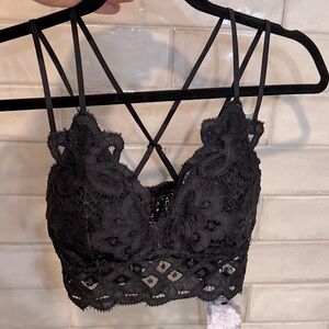 NWT‎ “Free People copy” Black Lace cropTop bralette adjustable straps padded M